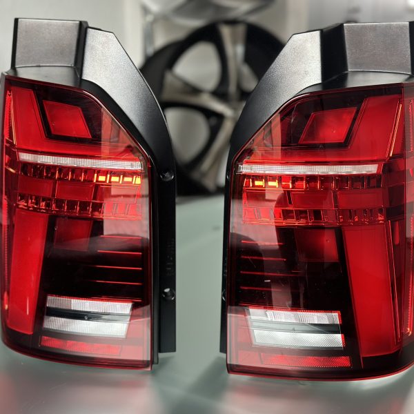 Sonderpreis VW T6.1 LED Rückleuchten Set links und rechts mit Leuchtkörper
