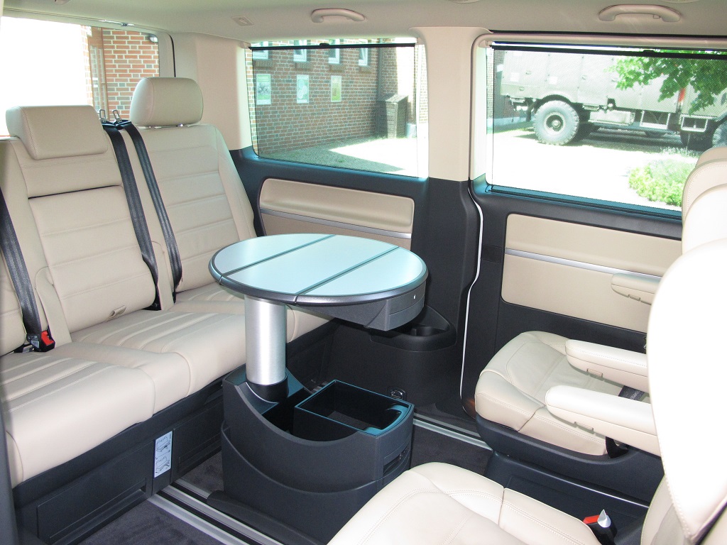 T6 Rücksitzbank Nappa Vollleder auch für T5 Multivan – mit Zubehör vom T6  Neu